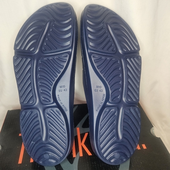 Deer Stags Ward Comfort Cushioned Slide Sz 10 NWT Retail $70 Sold Out Online - Picture 9 of 10